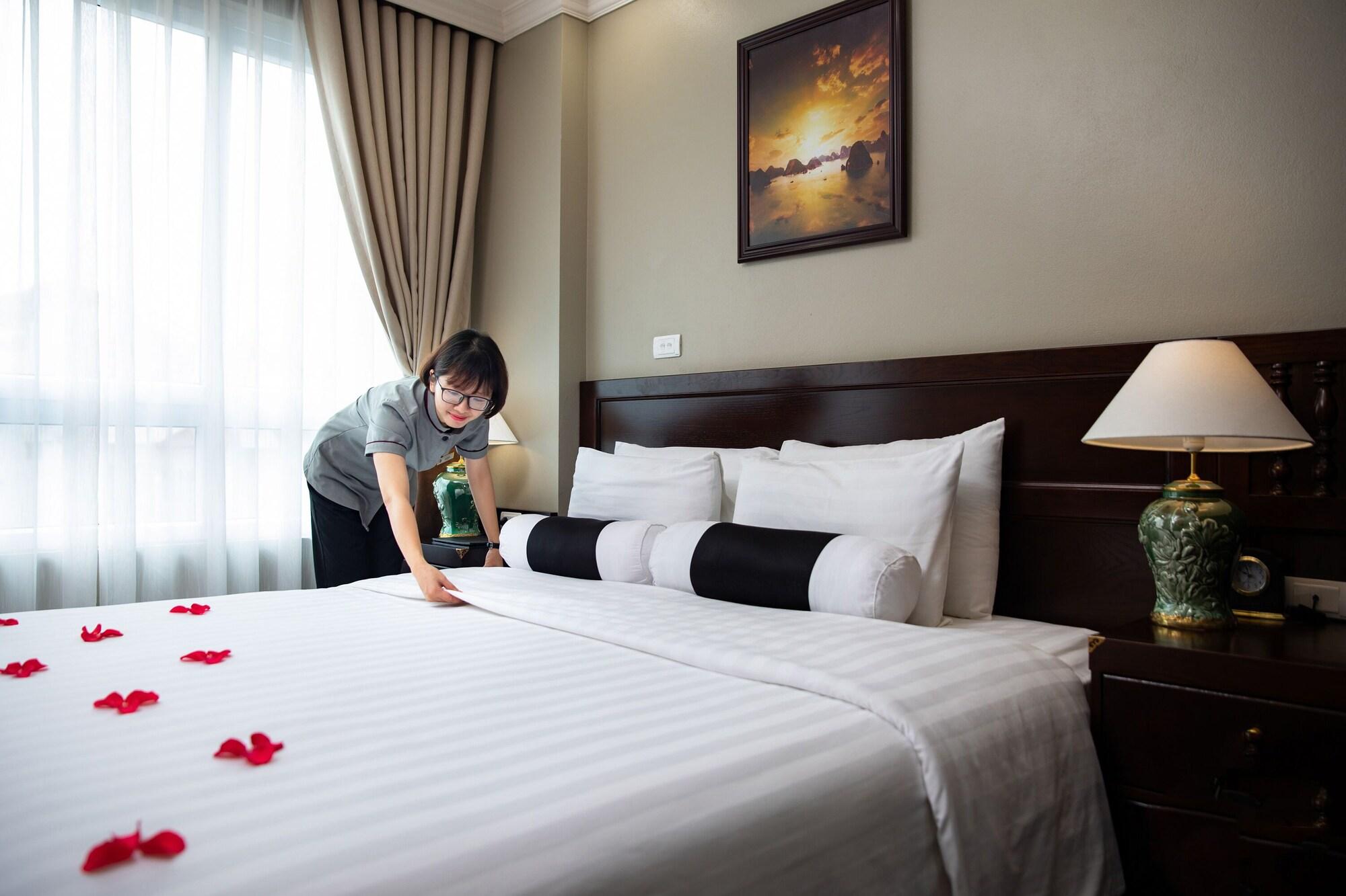 Hanoi Golden Lotus Aman Hotel Esterno foto