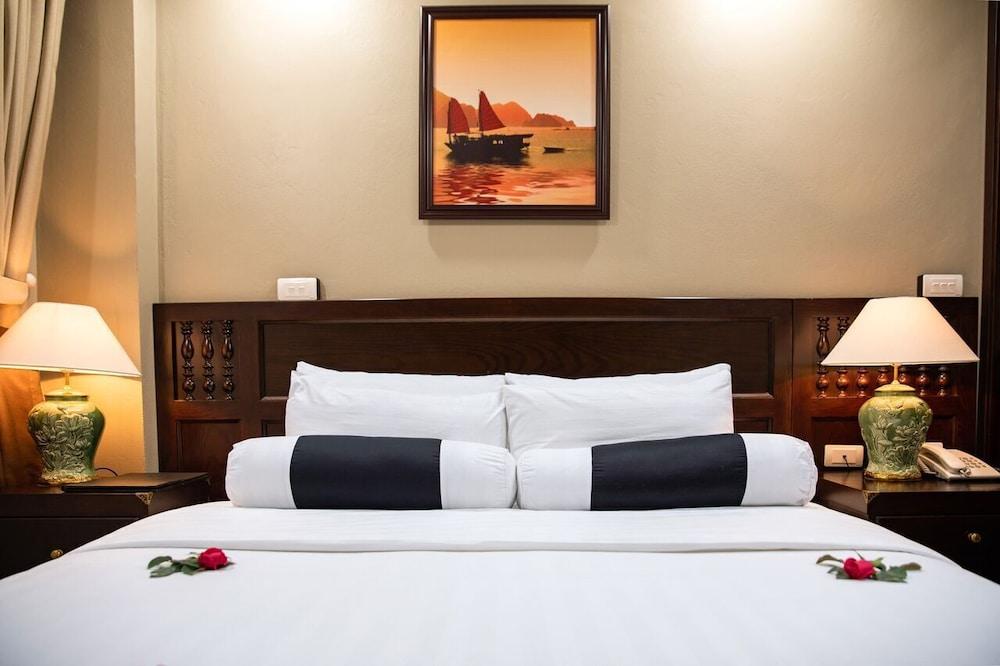 Hanoi Golden Lotus Aman Hotel Esterno foto